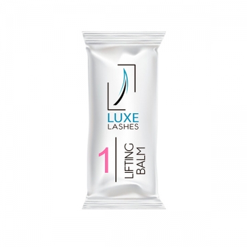 LUXE LASHES  1